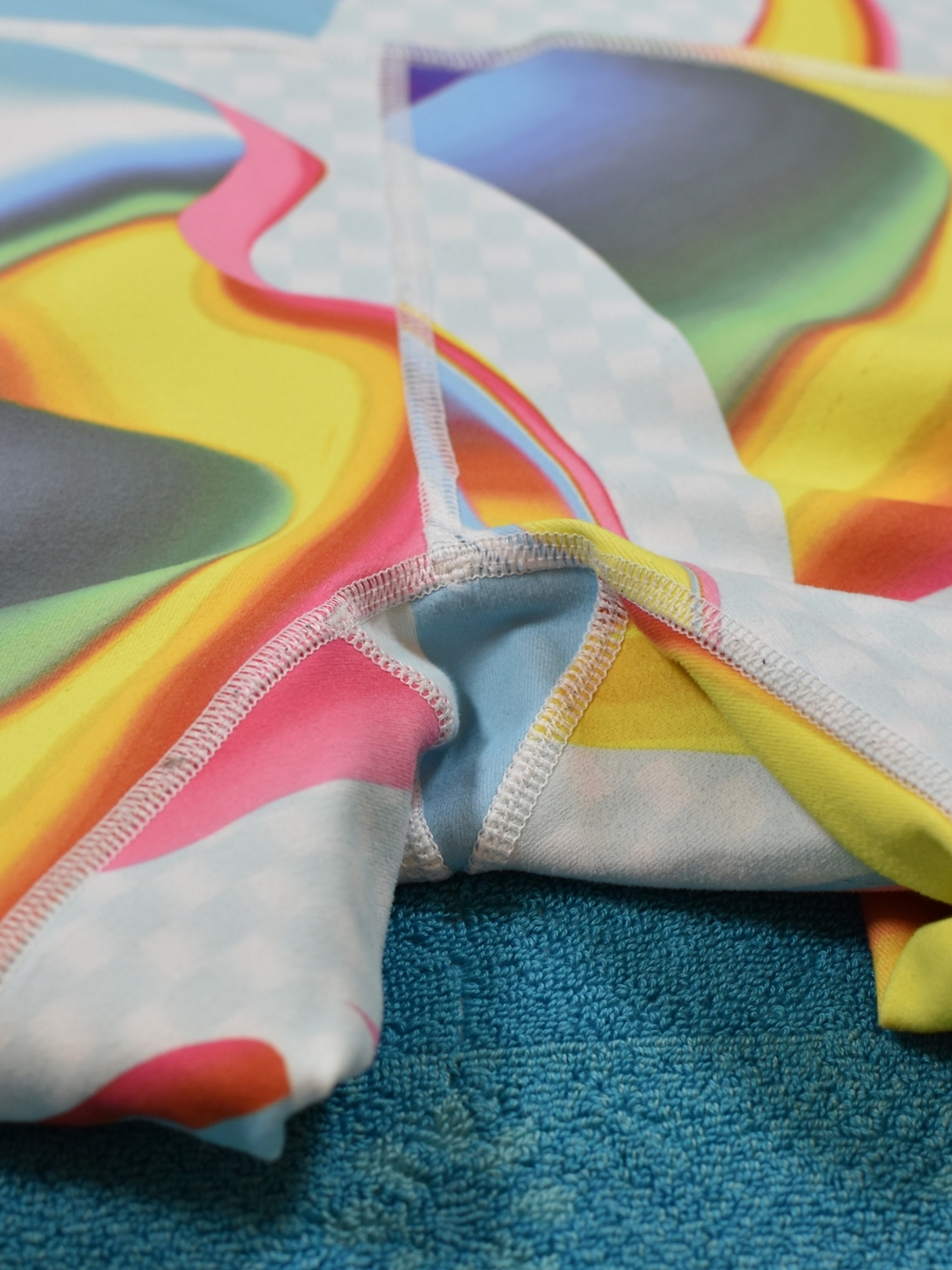 Fabletics 24" inseam Leggings - Picture 2 of 4